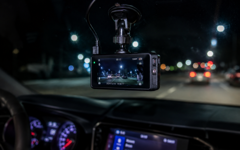 Melhor Câmera Veicular para Uber em 2026: Análise de 3 Modelos que Valem o Investimento